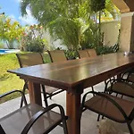 Magnifica Villa Palmeras Luxurious 4 Bedroom 6 Bds 4 Ba Private Pool Lagoon Front Super Fast Wifi