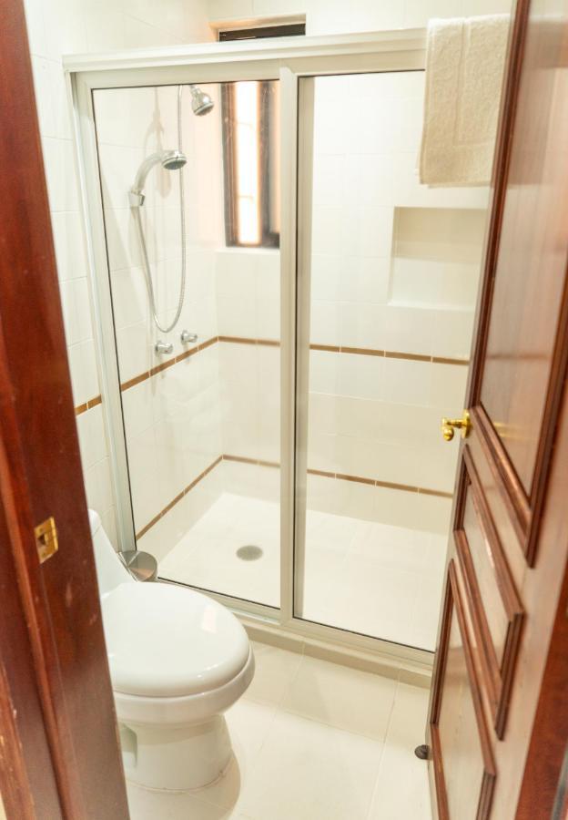 Magnifica Palmeras Luxurious 4 Bedroom 6 Bds 4 Ba Private Pool Lagoon Front Super Fast Wifi Villa Cancun